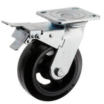 Rodas resistentes do rodízio de 6 polegadas com os rodízios de borracha do ferro da roda dos freios